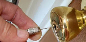 Gold Locksmith Store Falls Church, VA 703-574-6786 Gold Locksmith Store Falls Church, VA 703-574-6786 - rekeying-locks